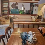 Apartment Traditional