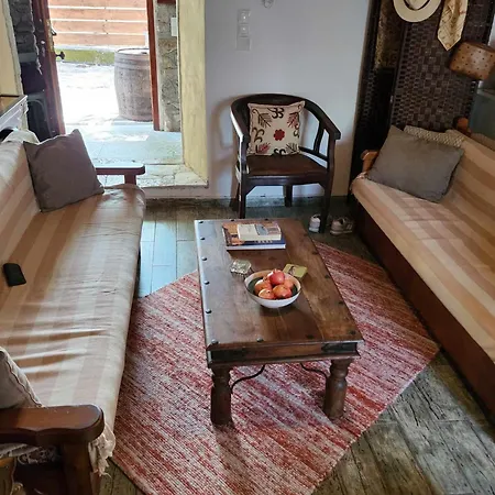 Traditional * Alexandros