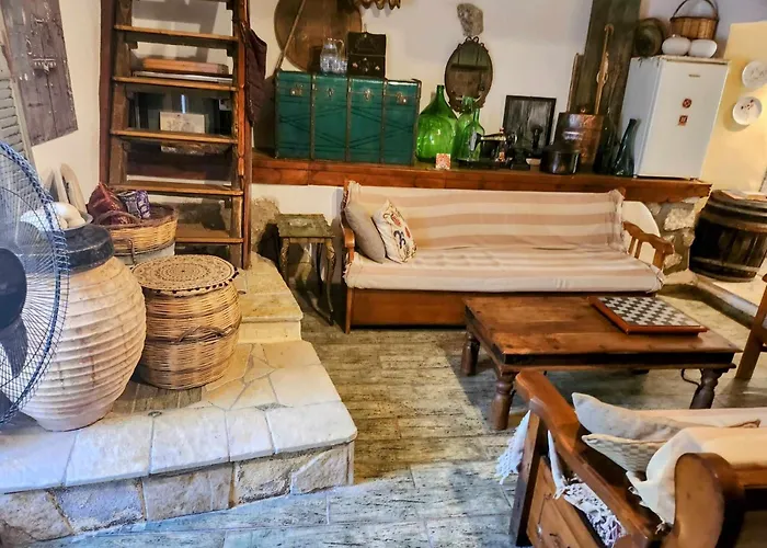 Apartment Traditional Alexandros